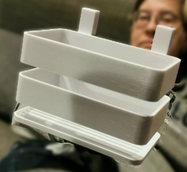 Duschablage zum Einhängen an der Glasabtrennung der Dusche