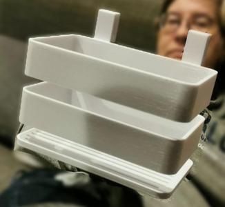 Duschablage zum Einhängen an der Glasabtrennung der Dusche