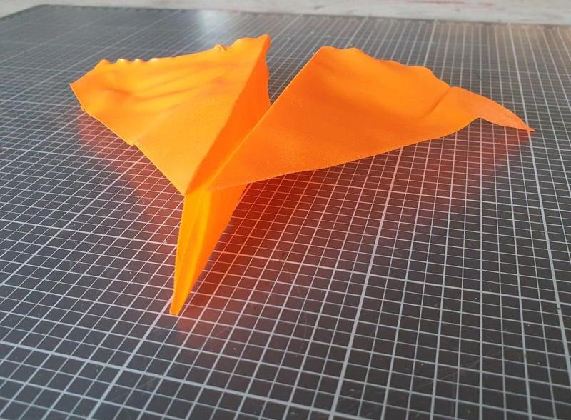 Leveling the print bed on a Kobra Max and what comes out of it