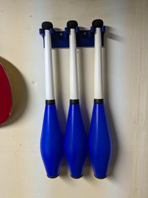 3 Juggling Clubs Wall Mount