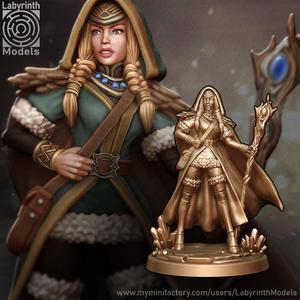 Priestess of Freya - 32mm scale