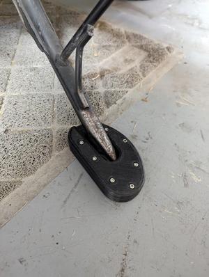 Gen2 Suzuki SV650 kickstand support