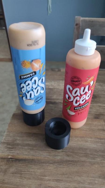 Sau'cee sauce bottle upside-down holder