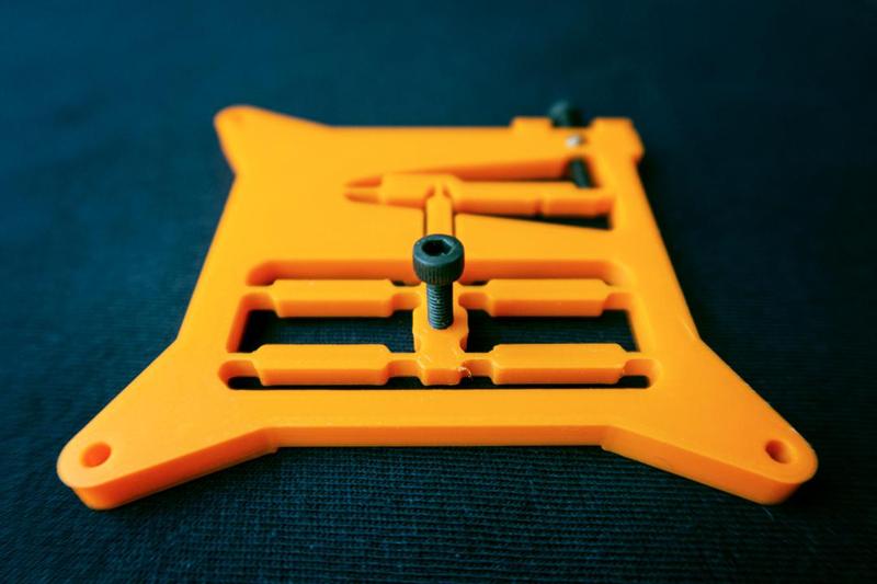 Linear motion with compliant mechanism