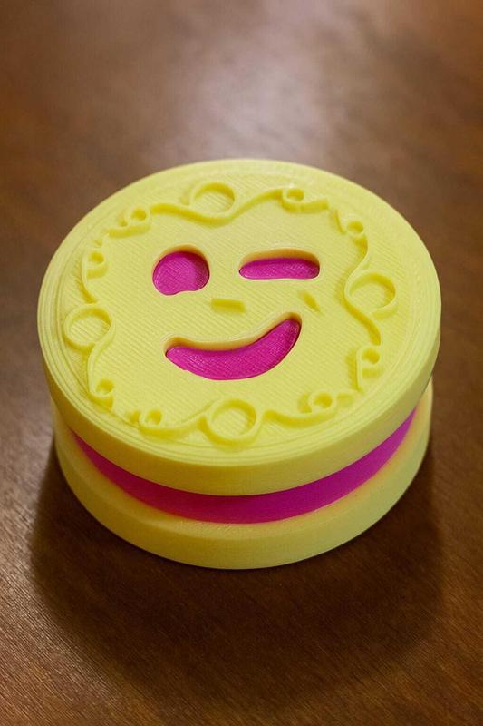 Grinder Grinder Smiles
