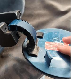VY Fuel cap Lid Repair