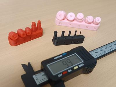 Smallest Fittest -Circle Holes-Contour 1mm - 15 mm