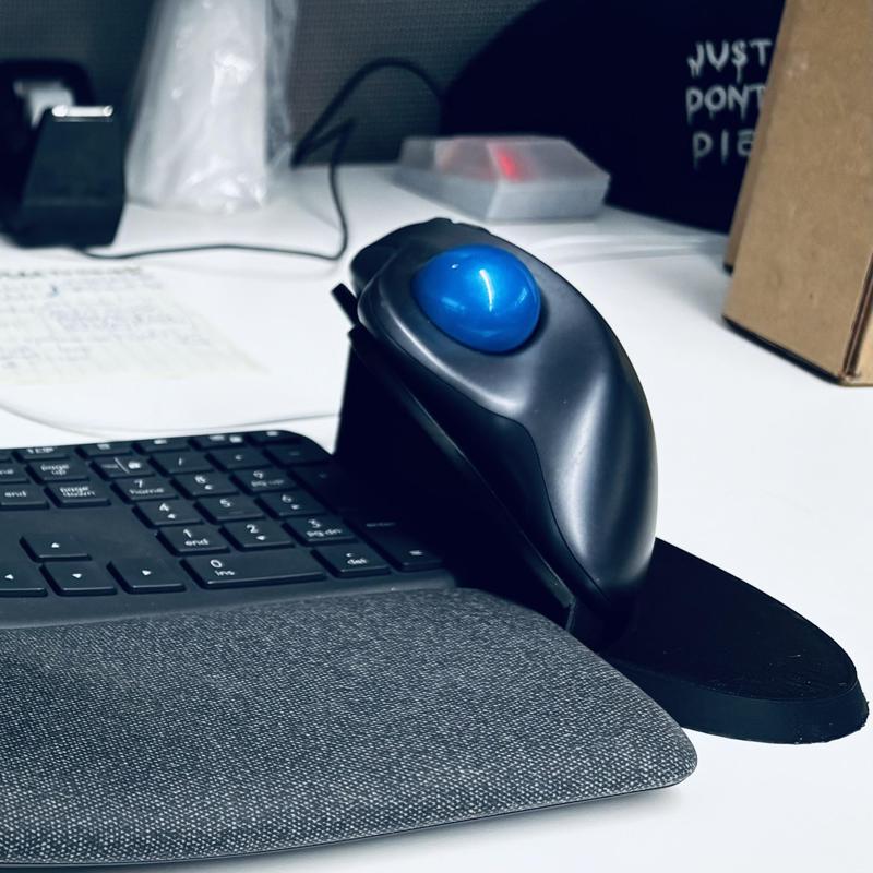 Single Piece Logitech M570 Trackball Wedge Stand 45°