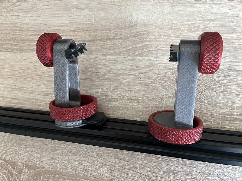 Multimodularer Adjustable PCB Holder