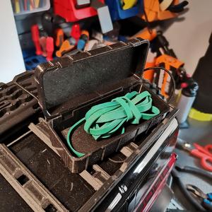 Crawler roof box