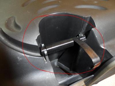 Mercedes Airbox Clip Pin
