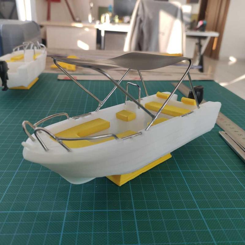 Safter 500 Travel Boat 1/25