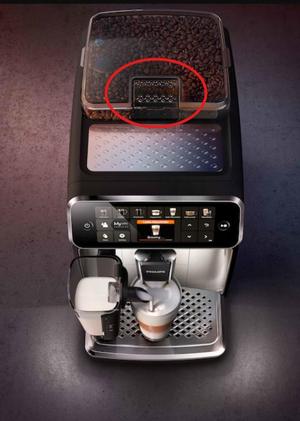 Upper cover - Grinded beans - Phillips 5400 Coffee