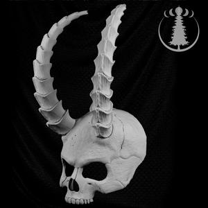 MASK  SKULL WITH HORNS 