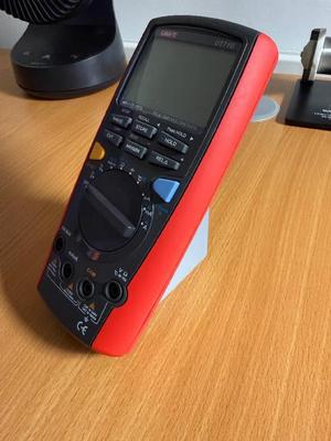 Stand for UNI-T UT71 series multimeters   