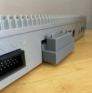 Atari XE 90 degree Right angle Cartridge adapter Case