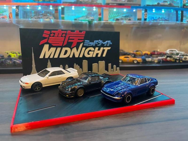 Hotwheels/Tomica Wangan Midnight Theme Display 