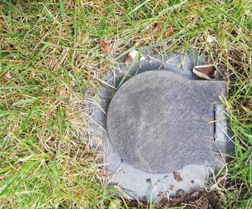 lid for clothes horse lawn holder