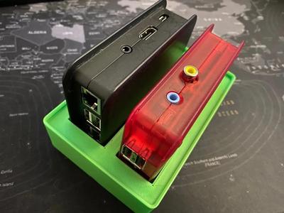 Gridfinity for 1x "Raspberry Pi 1 with case" and for 1x "Raspberry Pi 2/3 with case"   