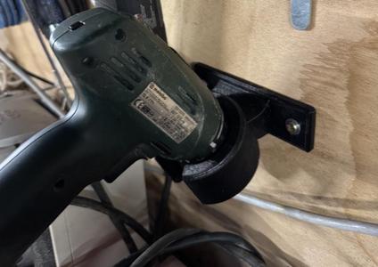 screwdriver or drill tool holder