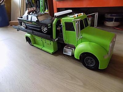2022 peterbilt r/c truck 1/14 scale