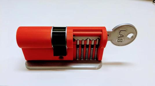 Cylinder lock model   