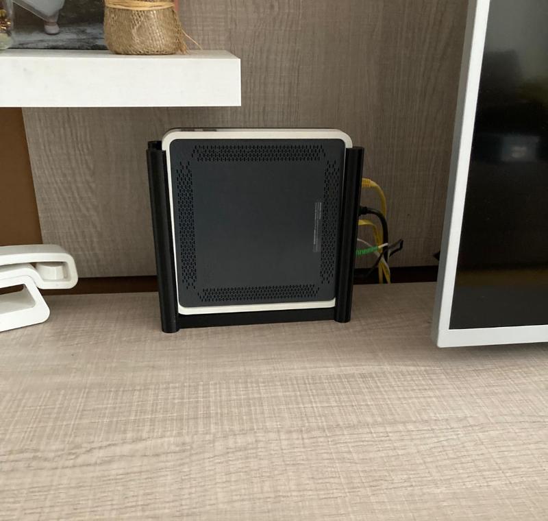 Telefónica Base Station Router