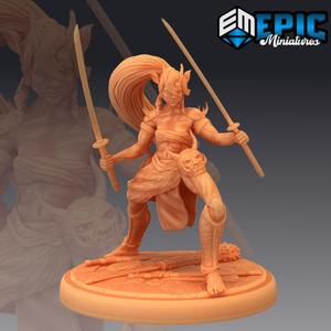 Oni Warrior Female Sword / Japanese Yokai Katana / Samurai Woman