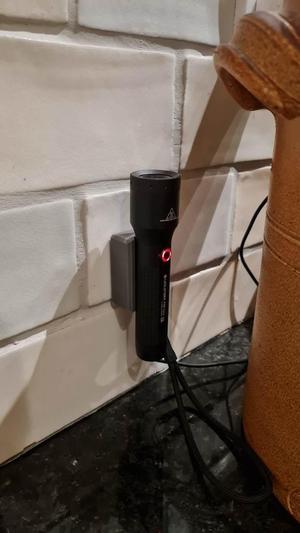 LEDLenser P5R Core Charging Stand