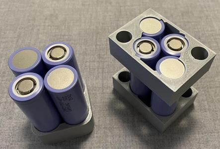 4-packs welding fixture Li-Ion 21700, flat & square pack.