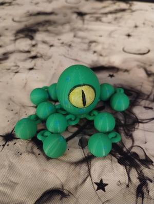 Pentopus Cyclops Vertical Pupil