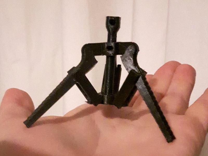 lightstand 50% scale