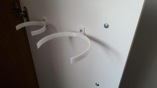 Fish Food Rack (Wall Mounted)