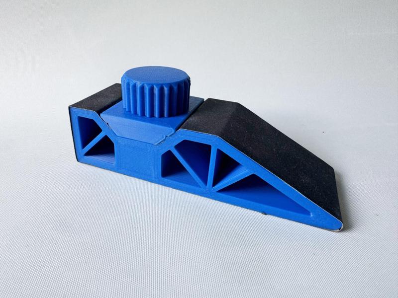 Sandpaper holder