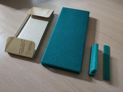 Raw 200's paper case