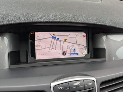 Renault Laguna 3 Phone Stand