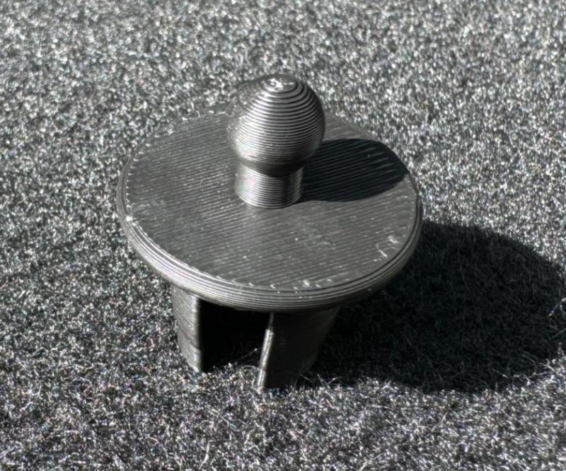 Mazda 3 Hatchback - Trunk button replacement