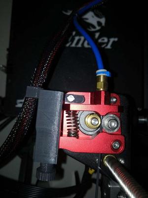 Extruder regulator