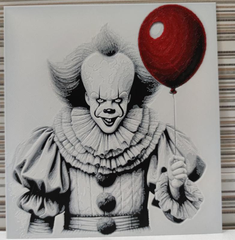 Hueforge pennywise with his balloon