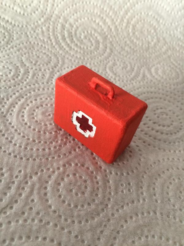 1/10 first aid kit