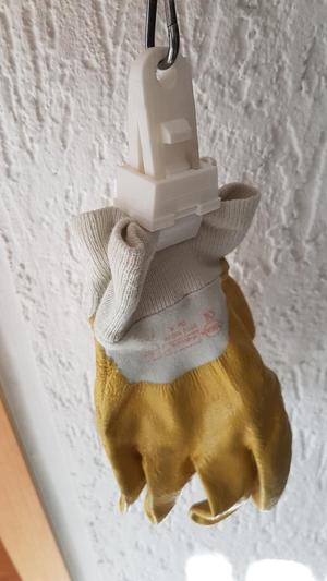 Glove Clamp