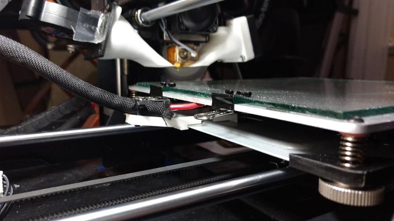Bed cable strain relief Wanhao i3 v2