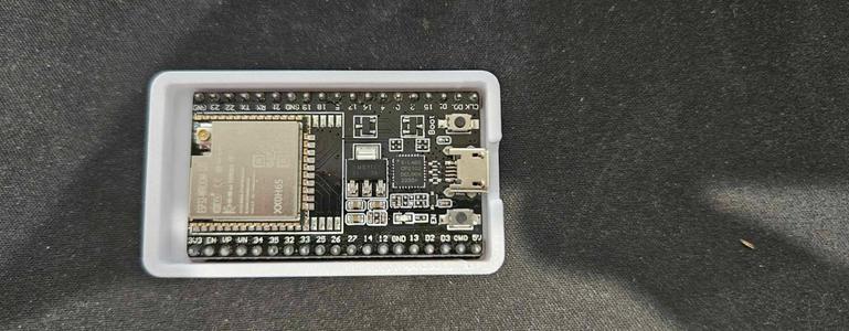 ESP32-WOOM-32 (m-USB) bottom