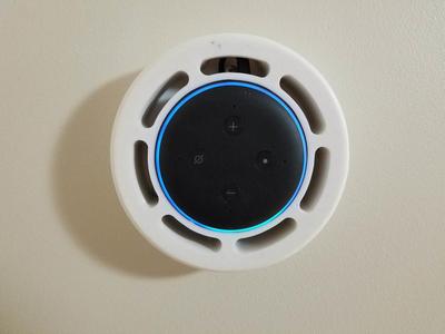 Alexa Dot V3 wall mount