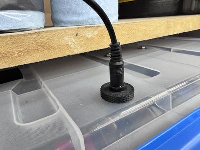 Drybox Fan Feedthrough