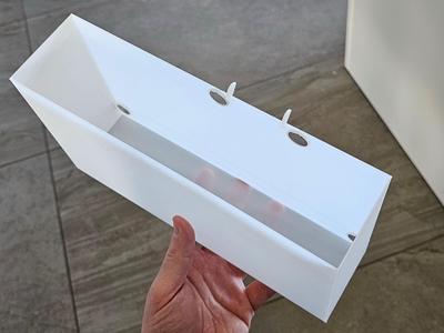 Minimalist Poop Chute