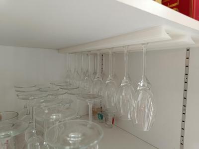 Glass rack for pantry