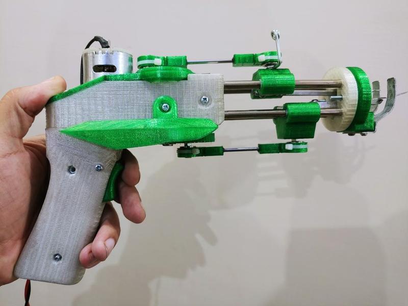 RUG TUFTING GUN