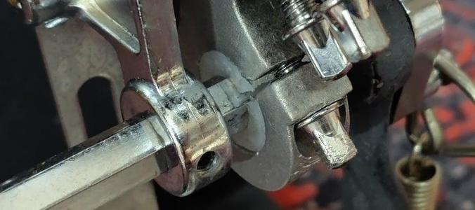 Drum pedal beater holder shaft connector. Fits millenium pro pedals and more.