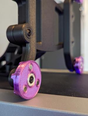 Magnetic Foot Pad For Headphone Stand - Industrial
